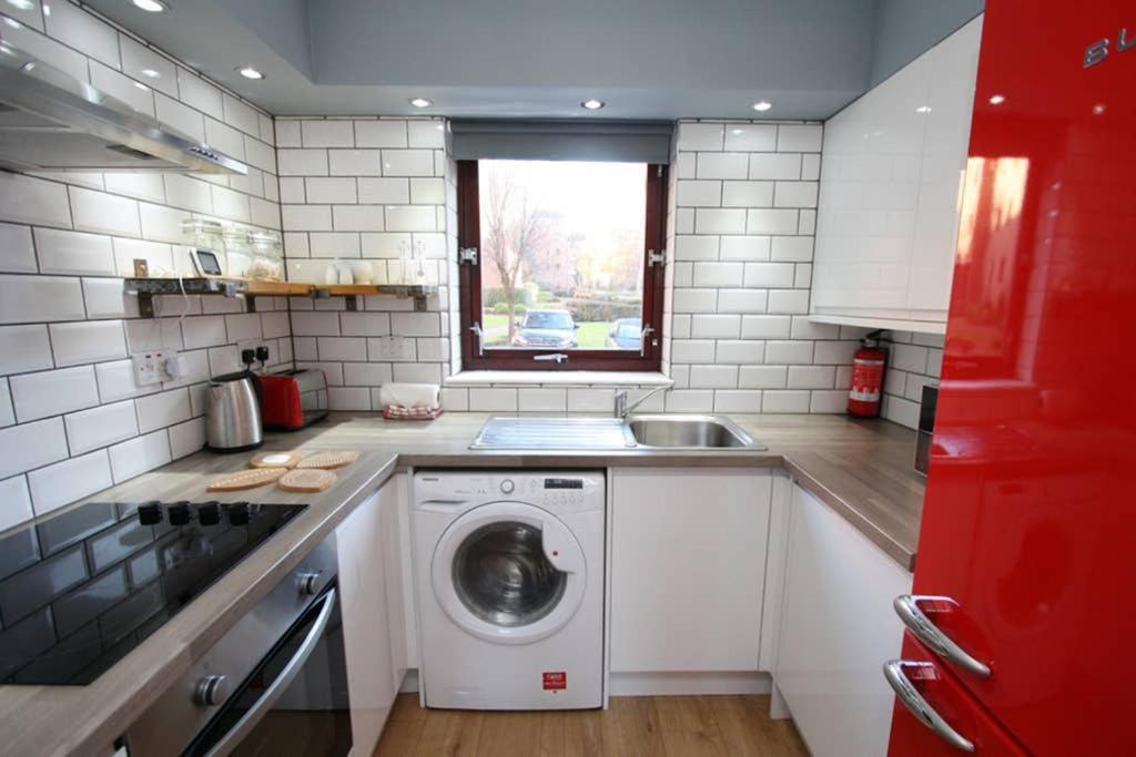 Bijou Merchant City Apartment With Parking Glasgow Extérieur photo