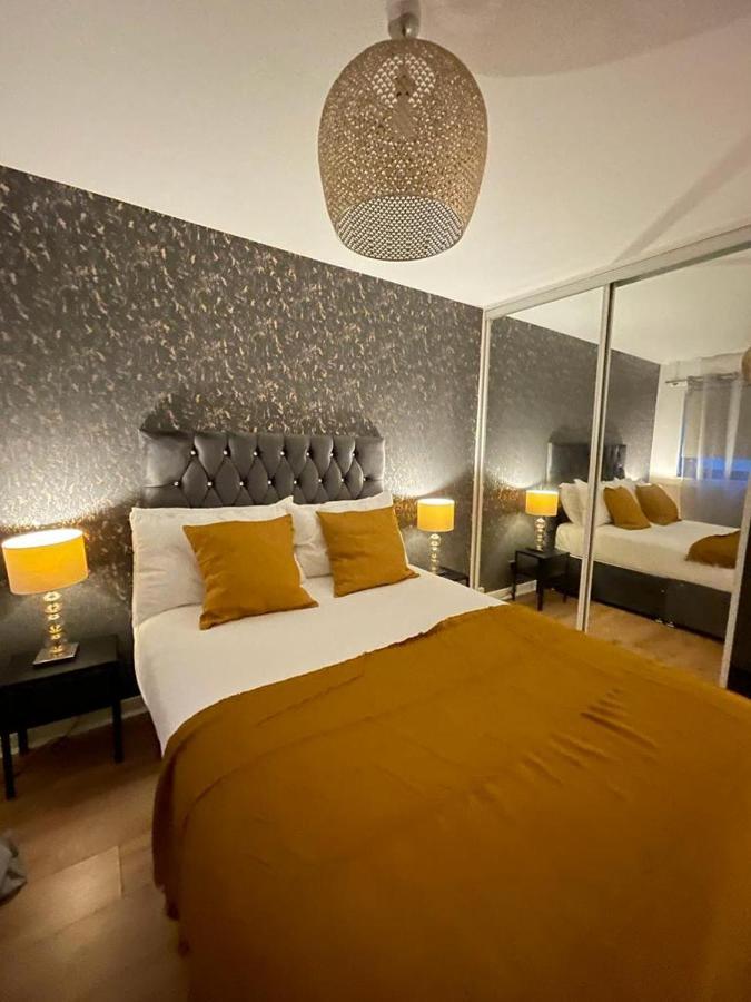 Bijou Merchant City Apartment With Parking Glasgow Extérieur photo